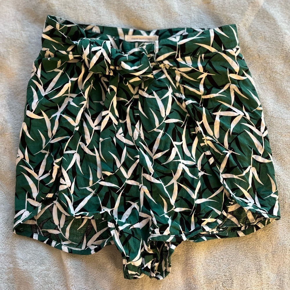 URBAN Outfitters Mini tie-front Skort
